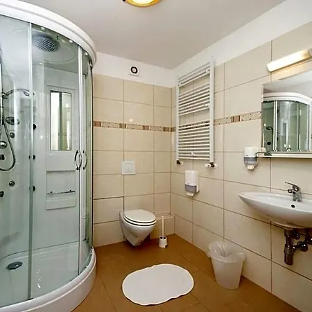 Huber Hotel 3*